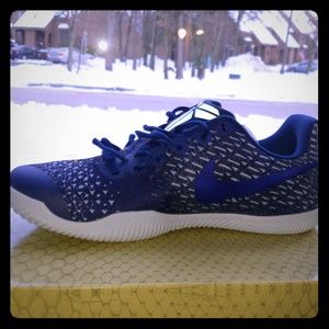 Mamba Instinct Basketball Sneakers